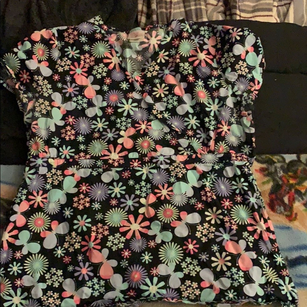 Large scrub top